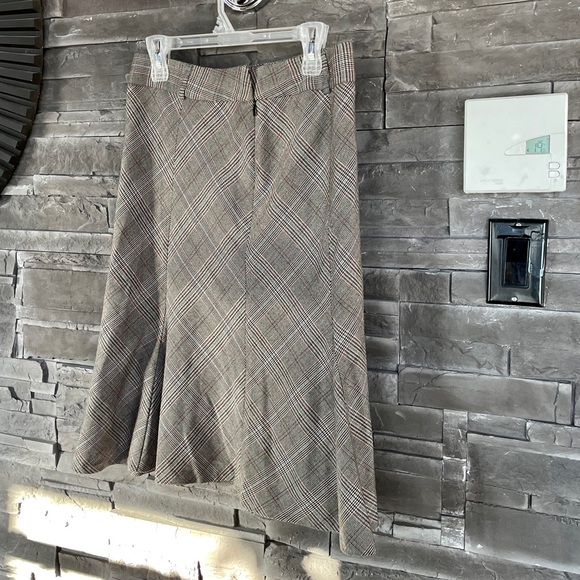 Dalia Collection skirt grey skirt - Picture 3 of 4